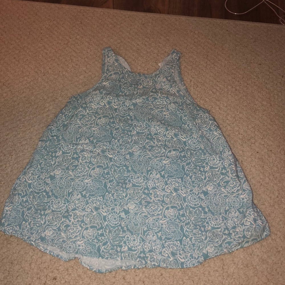 White/blue floral top